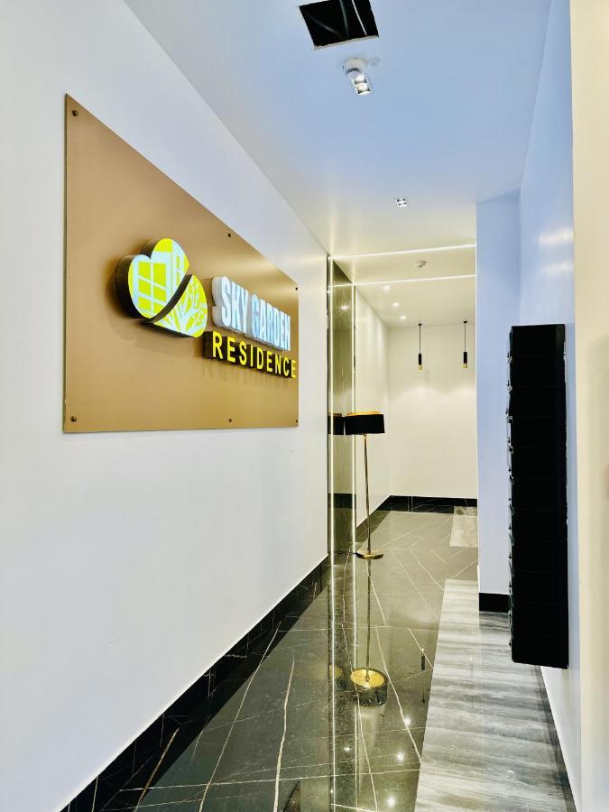 Rentforcomfort Sky Garden Studio Apartman Bukarest Kültér fotó
